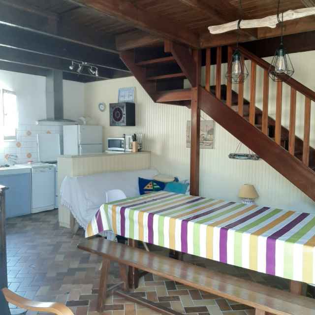 Maison ( réf. 6530) Maison ( réf. 6530)