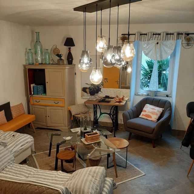 Maison ( réf. 8534) Maison ( réf. 8534)