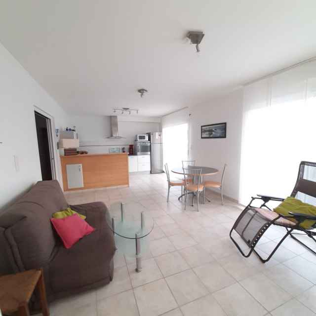 Maison ( réf. 4584) Maison ( réf. 4584)